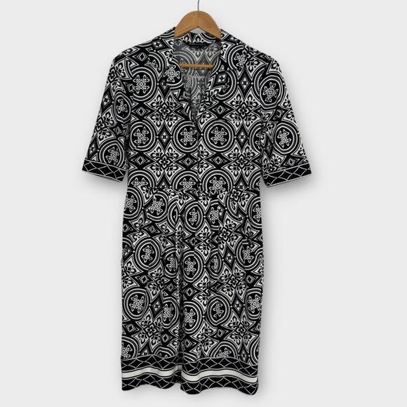 BCBGMaxAzria Women’s Size Small Black White Geometric Print Short Sleeve Dress